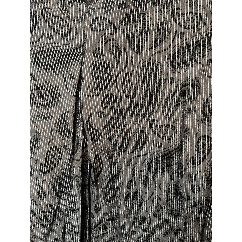 Soft Surroundings Tunic Top Womens S Metallic Paisley Silver Charcoal V-Neck - Picture 3 of 10